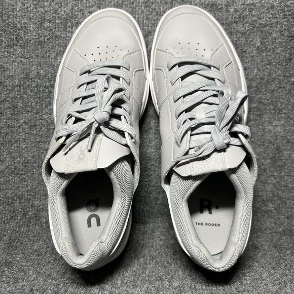 On Running THE ROGER Clubhouse Shoes Mens Size 9.5 Gray White CloudTec Tennis - Picture 5 of 9
